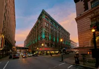 Embassy Suites by Hilton Louisville Downtown Hotels near Muhammad Ali Center