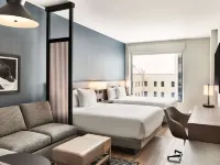 Hyatt Place Phoenix/Downtown Các khách sạn gần Sân bóng chày Chase Field
