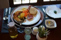 Uitzicht Guest House - breakfast