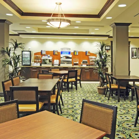 Holiday Inn Express & Suites NORTH BAY by IHG