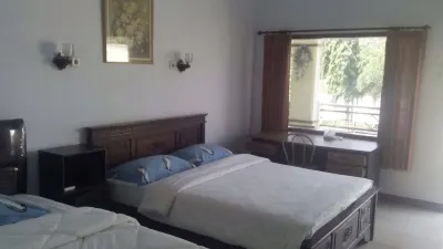 Hotel Prima Lumajang Các khách sạn ở Kepuharjo