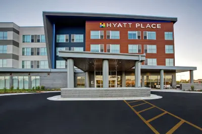 Hyatt Place Wichita State University Hotels in Вічіта