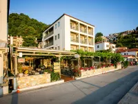 Kenta Beach Hotel Hotels in Mouresi