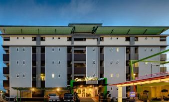 Gold Airport Suites