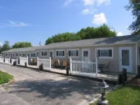 Holiday Motel
