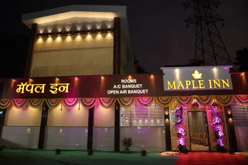 Maple Inn - Homestays