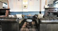 Summerfield Pub & Boutique Rooms Hotels in Bromley