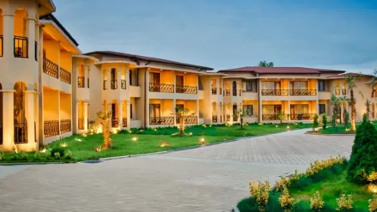 Pratap's Signature Hotel-Resort&Spa
