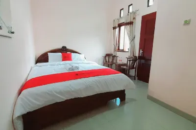 RedDoorz Syariah Near Komplek Candi Arjuna Dieng 2 Hôtels à : Kejajar