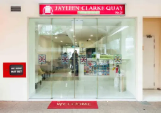 Jayleen Clarke Quay Hotel Hotels near The Padang