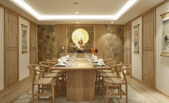 Golden Boutique Hotel