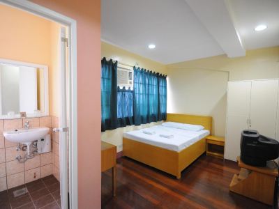 Marbella Leisure Hostel