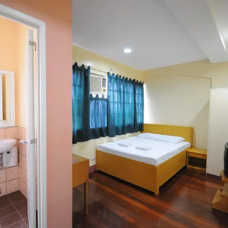 Marbella Leisure Hostel