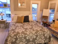 Secrets on Main Bed & Breakfast Hotels in Cheboygan