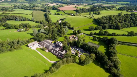 Cwrt Bleddyn Hotel Wales