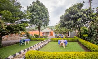 Virunga Campsite and Backpackers - Housity