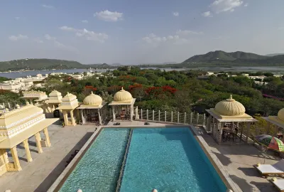 Chunda Palace Hotel dekat Jagdish Temple