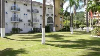 Sunny View at Sandcastle Hotels in der Nähe von Old Spanish Bridge river