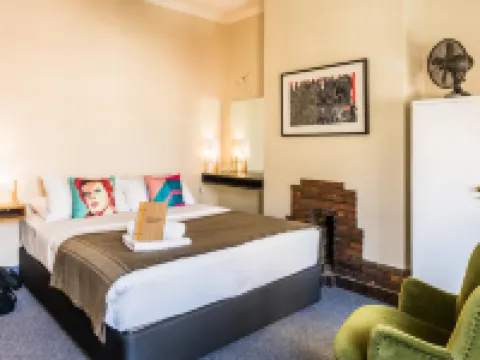 Alabama Hotel Hobart Hotels near Army Museum of Tasmania