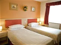 The Punchbowl Inn Hotels in Snaith