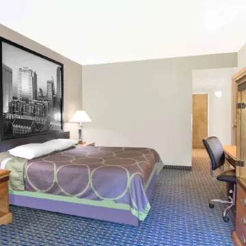 Super 8 by Wyndham Clemmons/Bermuda Run/Winston-Salem I-40