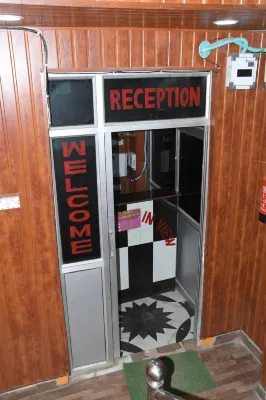 Hotel Mountain View and Rooftop Restaurant