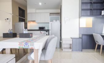 Elegant and Comfy 2Br with Private Lift at Menteng Park Apartment