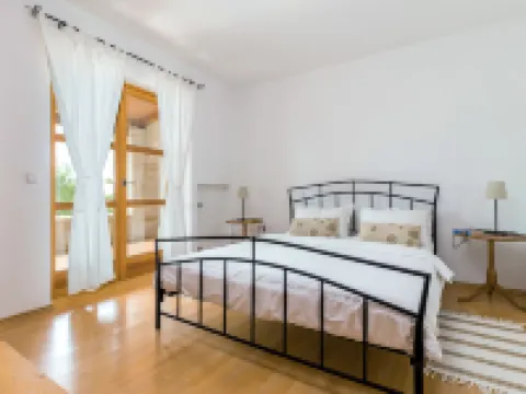 Villa Sand Hotels in Stifanici