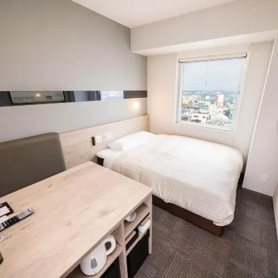 Super Hotel Marugame Station Front Hotel di 