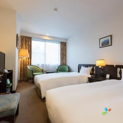 Hakuba Mominoki Hotel Hotels near Kurashita Onsen