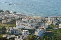 Remi Apartments Hotels in Minoa Pediada