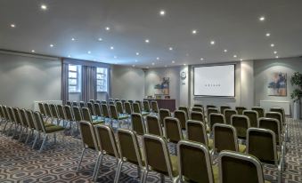 Maldron Hotel Dublin Airport