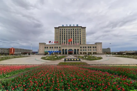 Xinzhou City Hotel Отели рядом с достопримечательностью «Kalamaili Nature Reserve»