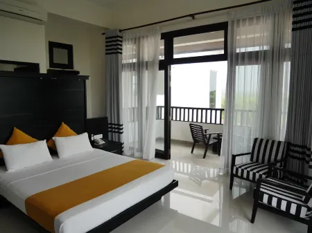 瀉湖天堂海灘度假村