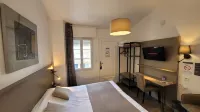 Cit'Hotel le Cheval Blanc Cognac Centre Hotels in Cherves-Richemont