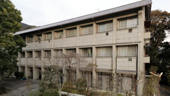 Enmanyuan Sanmi Hall