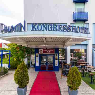 Best Western Plus Palatin Kongress Hotel Hotel Exterior