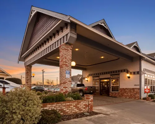 Best Western Plus Bayshore Inn Hotels in Eureka