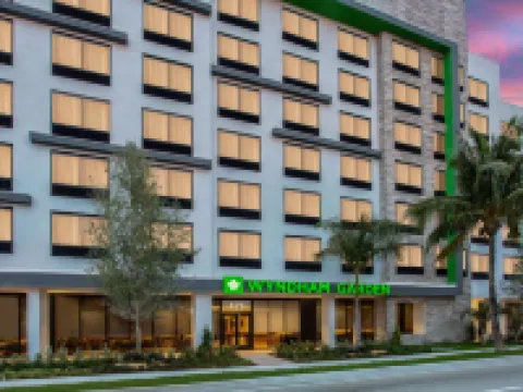 Wyndham Garden Ft Lauderdale Airport & Cruise Port Hotels near Publix Super Market at Beachway Plaza