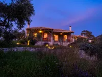 Chamaloni Cottages Hotels in Koroni