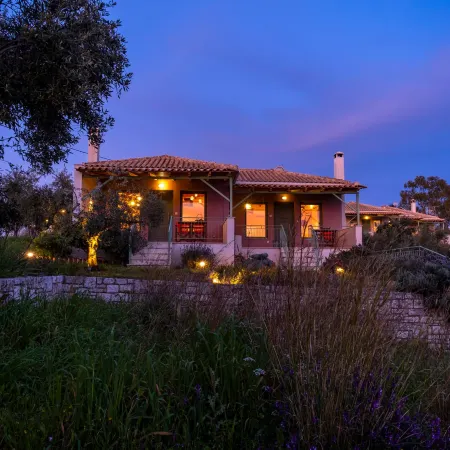 Chamaloni Cottages