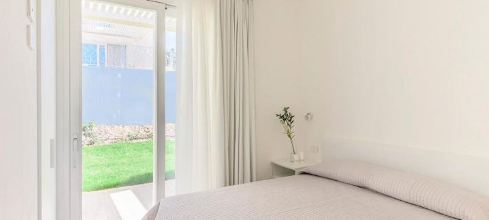 Stunning Capo Falcone Charming Apartments Near la Pelosa Hotels in Stintino
