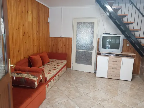A Whole Holiday House with a Garden in Fonyod for 2-10 Persons - 2 ดาว