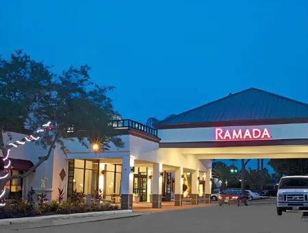 Marquis Houston InterContinental Airport Отели в г. Хамбл