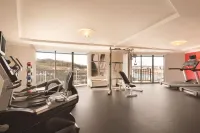 Radisson Hotel Cincinnati Riverfront - Gym