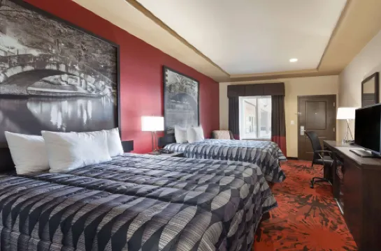 Super 8 by Wyndham Karnes City