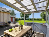 "Henric" - 500m from the Sea Hotels in Strøby