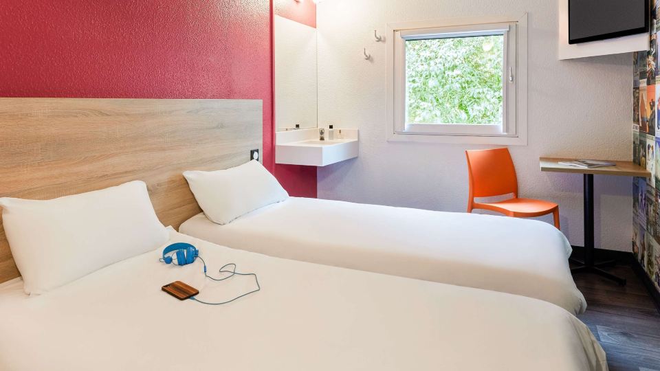 Hotelf1 Paris Gennevilliers