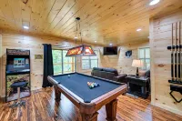 Lakefront in Cliffview. 4BR, 3BTH- No Smoking/Pets. Fishing Dock, Game Rm..More