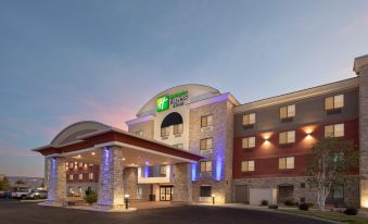 Holiday Inn Express & Suites Grand Junction